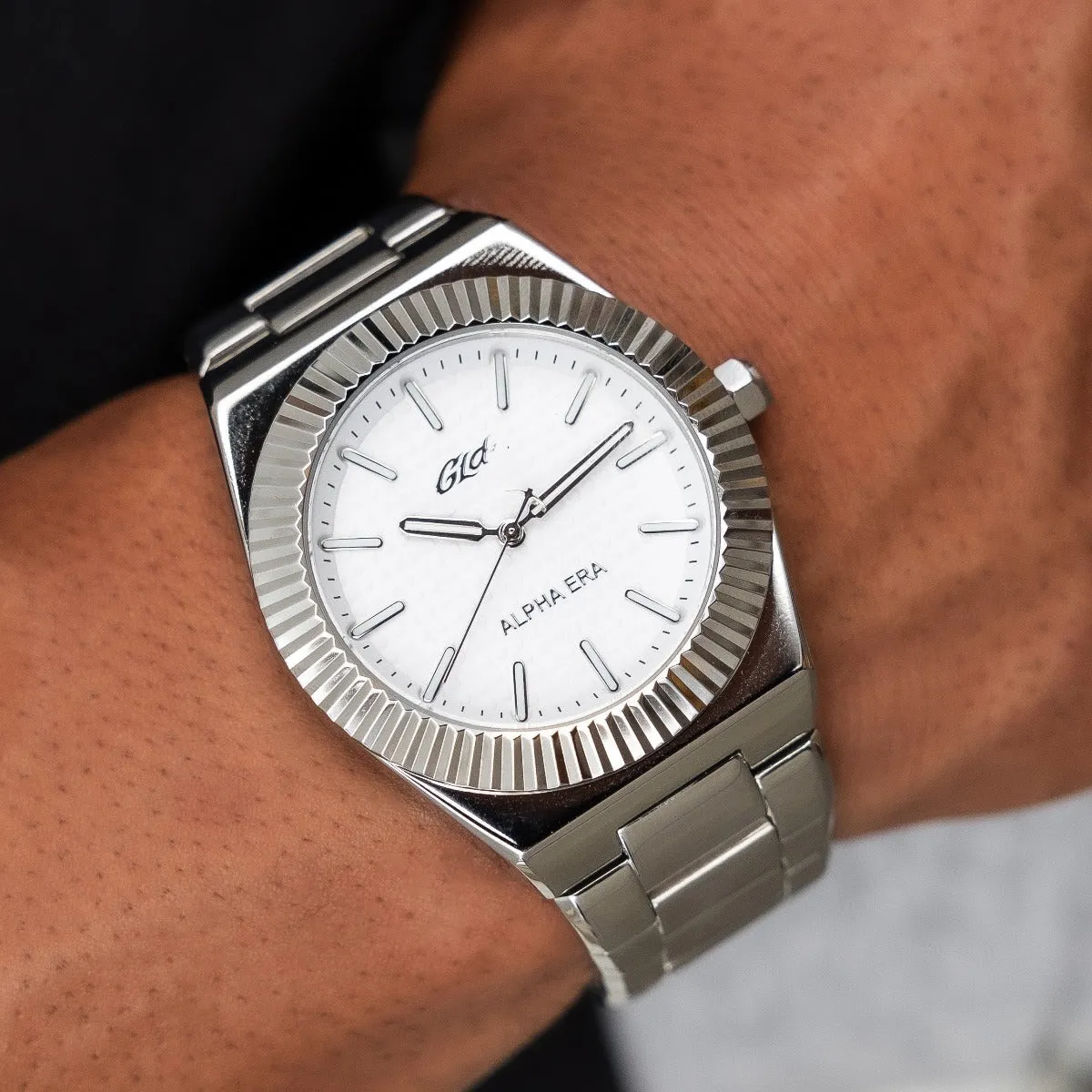 42MM Fluted Bezel Alpha Era in White Gold