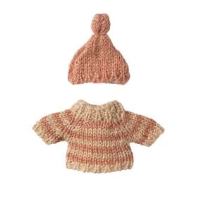 KNITTED SWEATER WITH HAT - BIG SISTER MOUSE