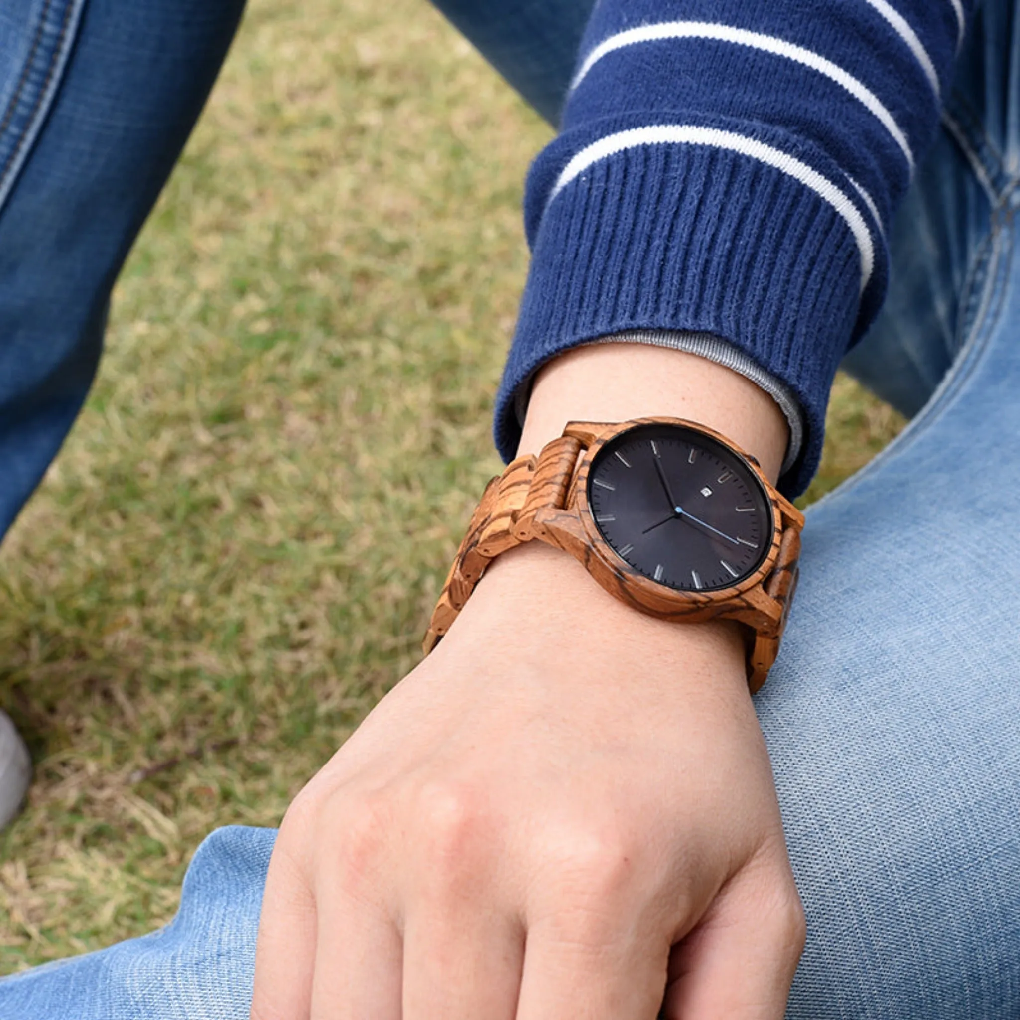 Manchester - Zebrawood Minimal Watch