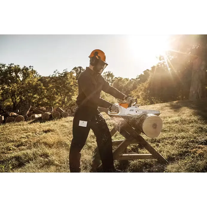 Stihl | MSA 200 C-B Battery-Powered Chainsaw | 14" bar w/ AP 300 S Battery & AP 301 Charger (MSA200-14-AP300S-AL301-COMBO)